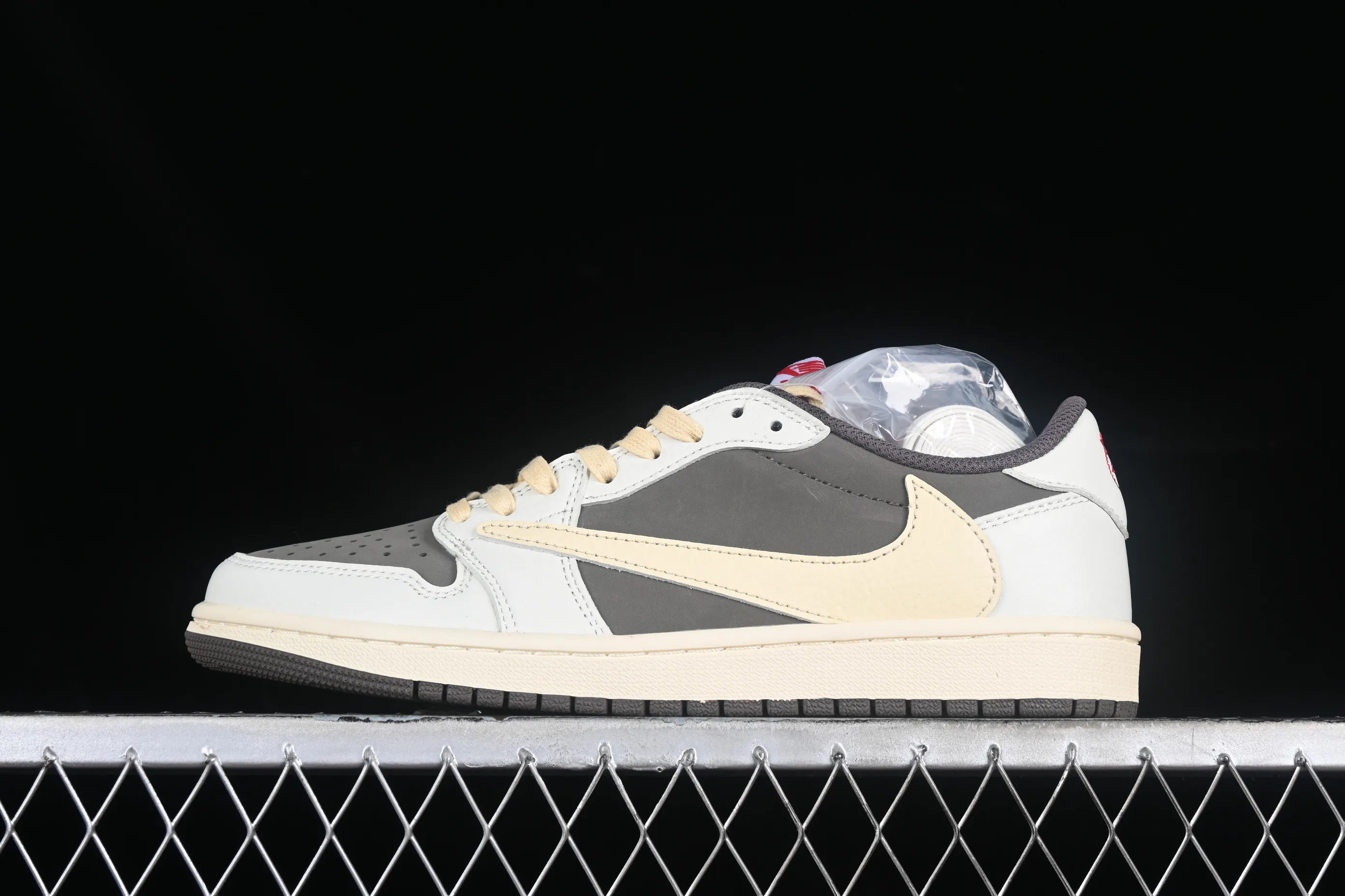 All categories Air Jordan Jordan series basketball shoes Air Jordan 1 Low B1 special price Travis Scott x Air Jordan 1 Low OG AJ1 Joe 1 undercut low DM7866-162
